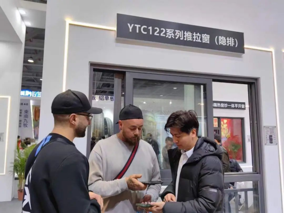 2024.03.14-“隐”领品质、聚焦色彩!永利坚参加第30届广州门窗展精彩回顾_1_16_translate_202507011552232648.png